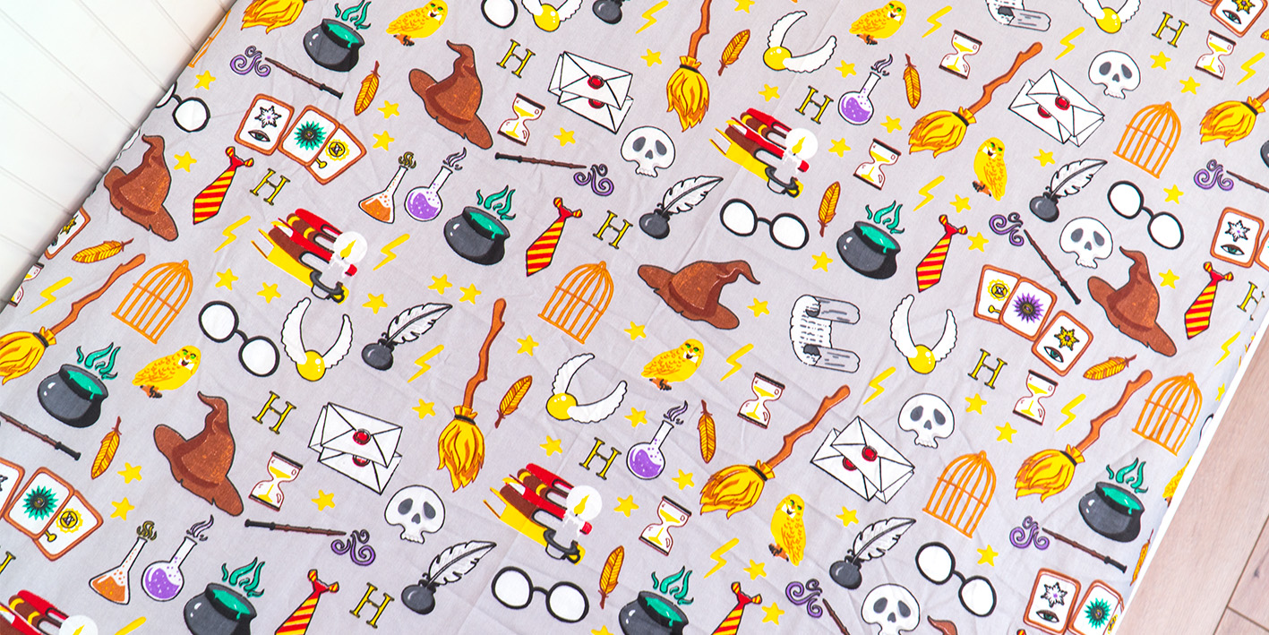 prześcieradło 80x160 magiczne symbole z gumką